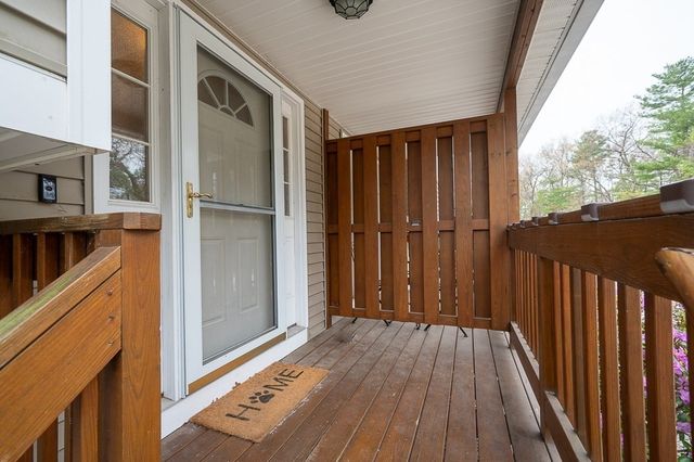 72 Arthur Dr 72, Northbridge, MA 01588
