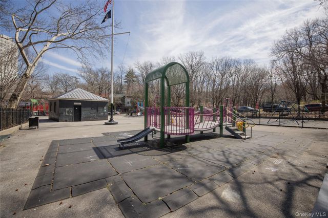 5410 Mosholu Avenue, Bronx, NY 10471