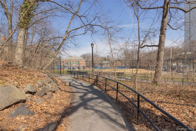 5410 Mosholu Avenue, Bronx, NY 10471
