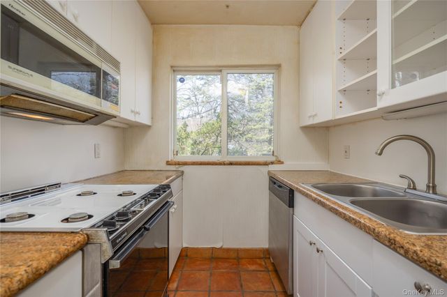 5410 Mosholu Avenue, Bronx, NY 10471