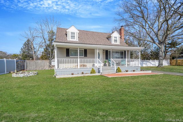 67 Pentmoor Drive, Mastic, NY 11950