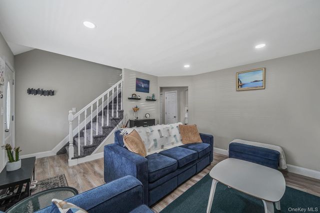 67 Pentmoor Drive, Mastic, NY 11950