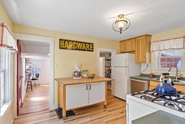 358 Great Road, Stow, MA 01775