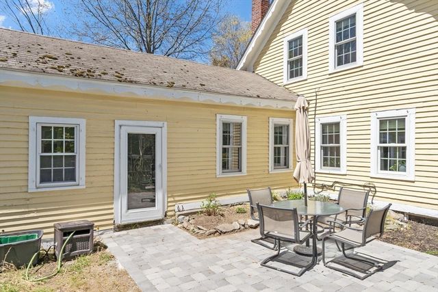 358 Great Road, Stow, MA 01775