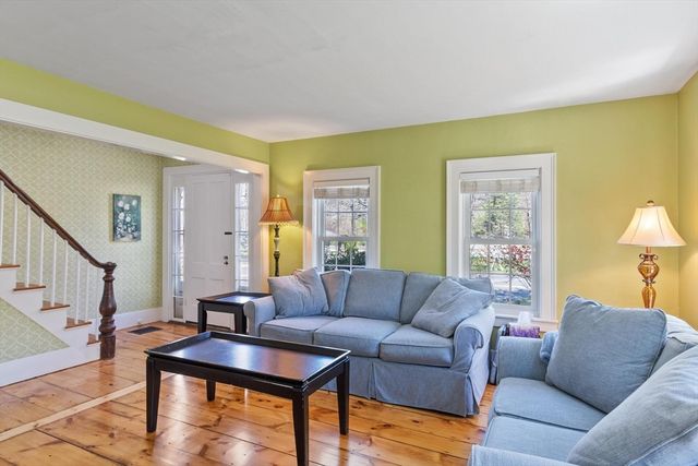 358 Great Road, Stow, MA 01775