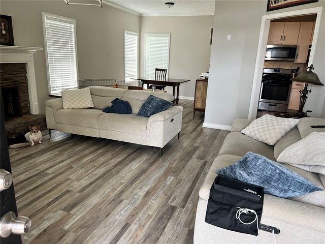 225 Lee Court, Canton, GA 30115