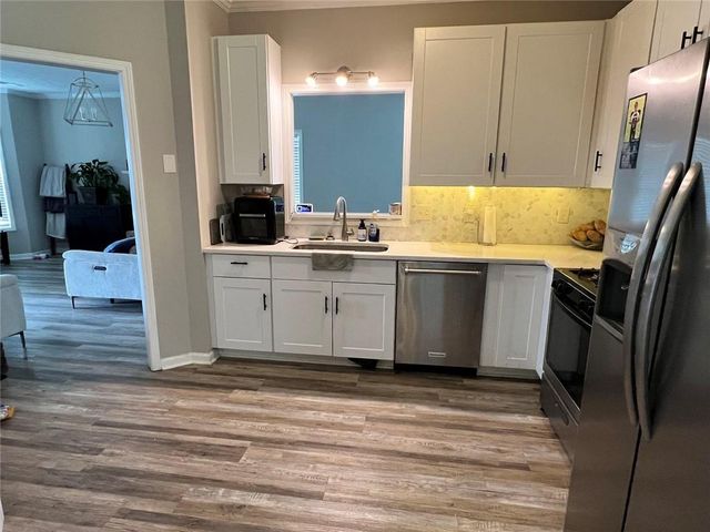 225 Lee Court, Canton, GA 30115