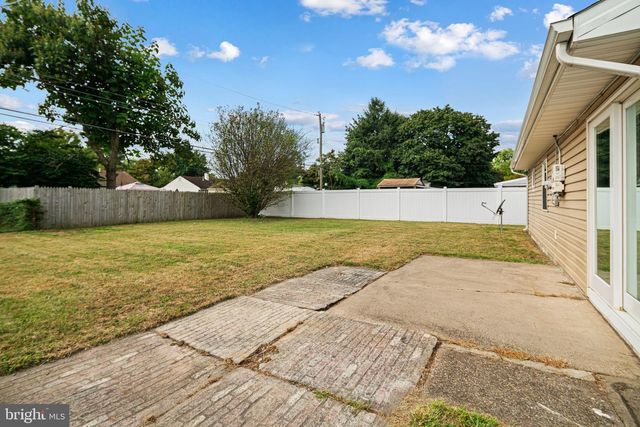 906 STEPHEN AVE, Croydon, PA 19021