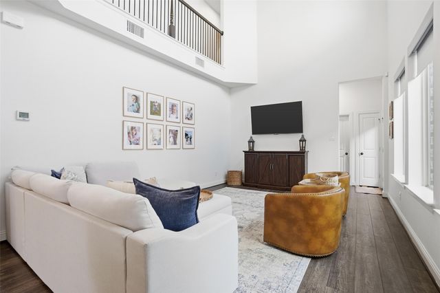 13729 Parkline Way, Fort Worth, TX 76008