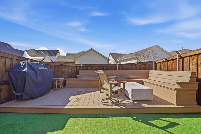 13729 Parkline Way, Fort Worth, TX 76008