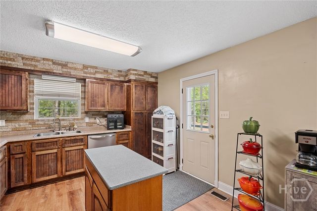 325 Groveland Nevils Road, Pembroke, GA 31321