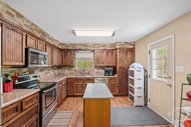 325 Groveland Nevils Road, Pembroke, GA 31321