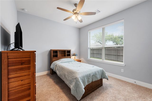 4345 Fox River Lane, Bryan, TX 77802