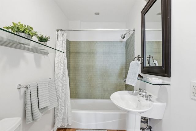 52 Boutwell Street B, Boston, MA 02122