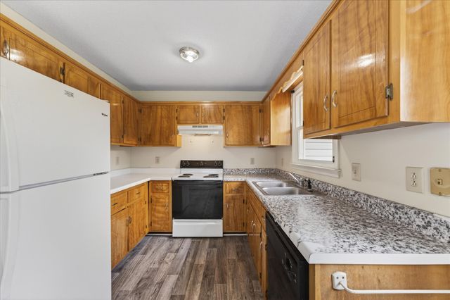 557 Anita Dr, Clarksville, TN 37042