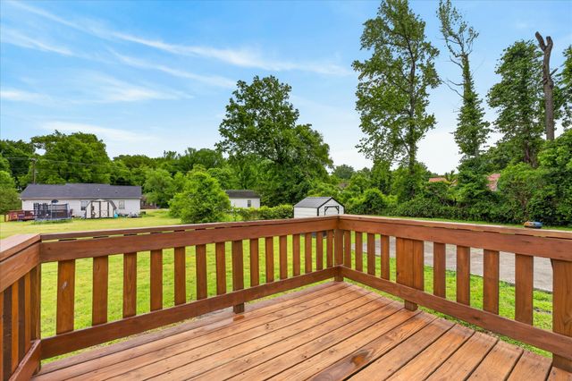 557 Anita Dr, Clarksville, TN 37042