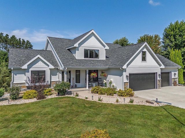 S4166 Whispering Pines Drive, Baraboo, WI 53913
