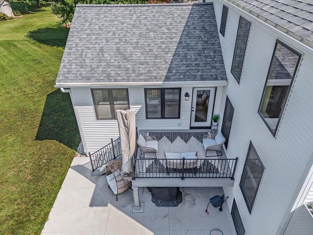 S4166 Whispering Pines Drive, Baraboo, WI 53913