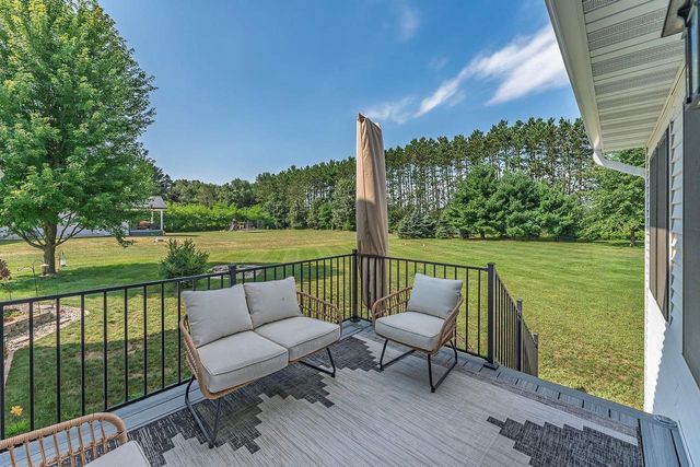 S4166 Whispering Pines Drive, Baraboo, WI 53913