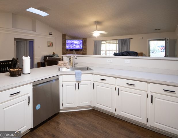 5611 Highway 81 E, Mcdonough, GA 30252