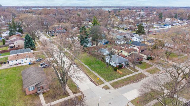 00 Powers Avenue, Dearborn Heights, MI 48125
