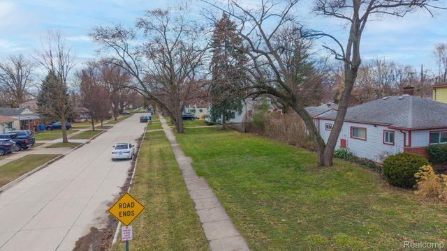 00 Powers Avenue, Dearborn Heights, MI 48125