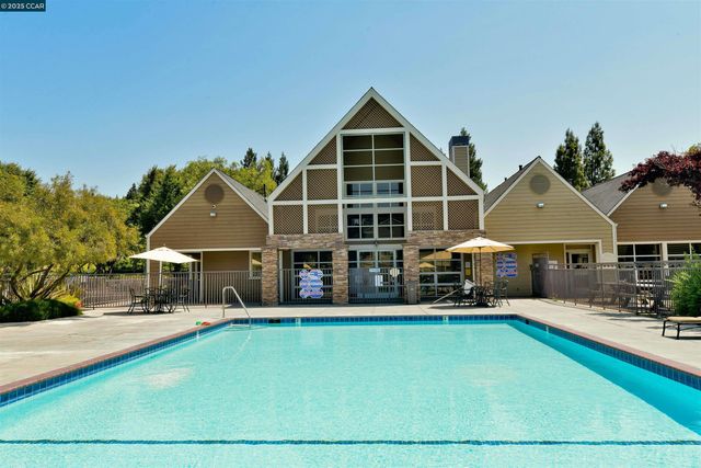 255 Reflections Dr 21, San Ramon, CA 94583