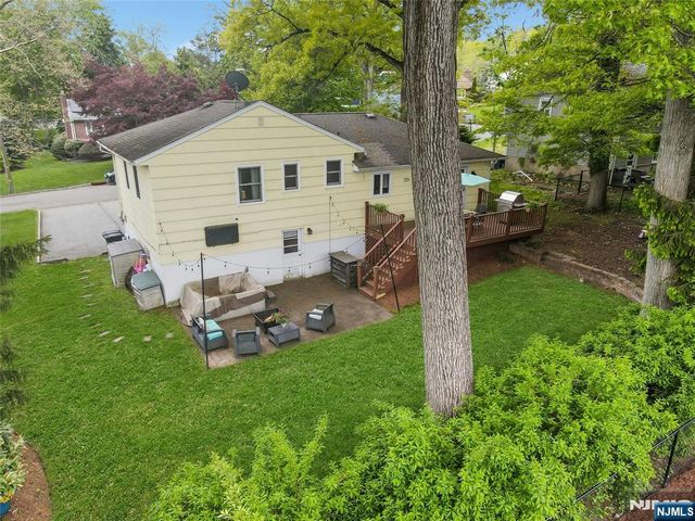 235 Nottingham Road, Ramsey, NJ 07446