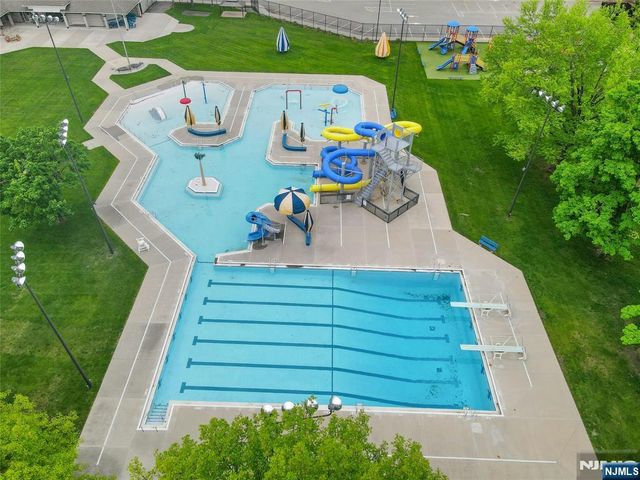 235 Nottingham Road, Ramsey, NJ 07446