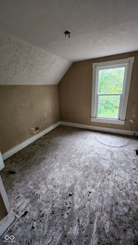 5320 E Burgess Avenue, Indianapolis, IN 46219