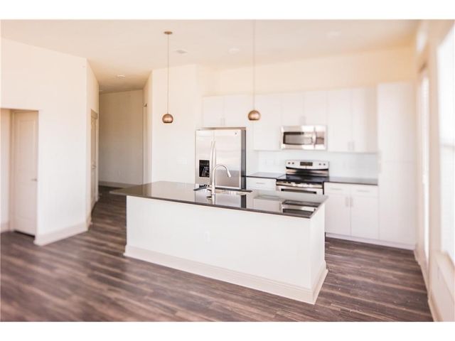 2901 W 5th Street 212, Fort Worth, TX 76107
