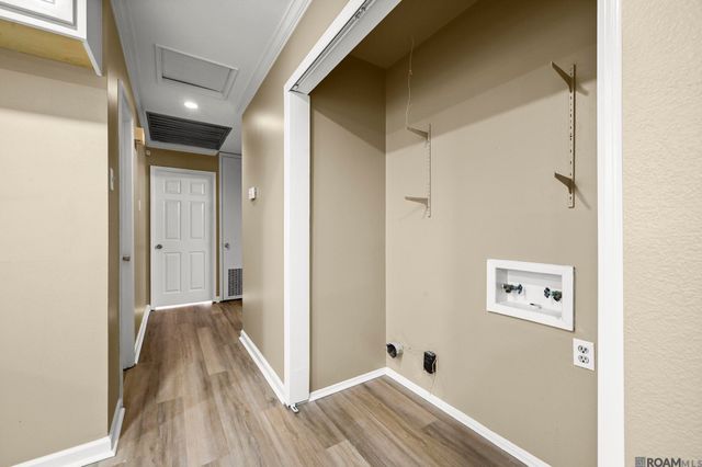 3584 Courtland Dr, Baton Rouge, LA 70814