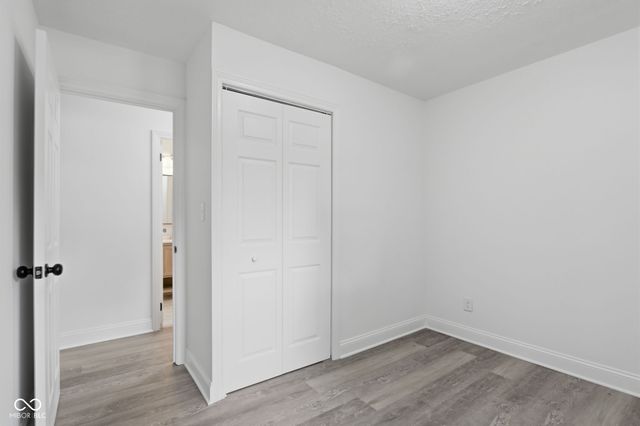 1225 Ridge Top Drive, Greenwood, IN 46142
