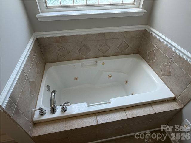 3930 Ashland Drive, Maiden, NC 28650