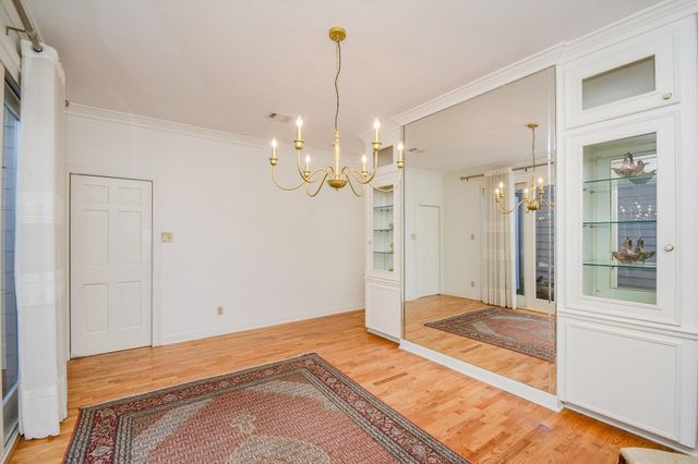 9518 Bayou Brook Street, Houston, TX 77063