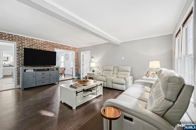 71 Spring Street, Nutley, NJ 07110
