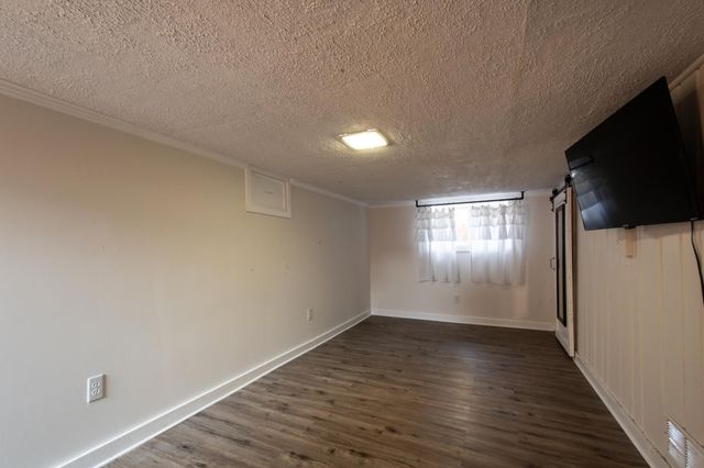 4370 Adair Avenue N, Crystal, MN 55422