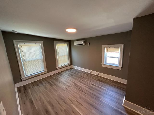 462 Dayton Street, Cincinnati, OH 45214