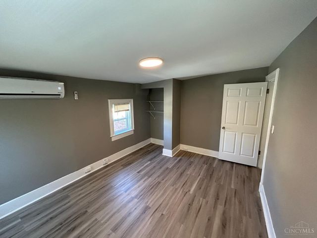 462 Dayton Street, Cincinnati, OH 45214