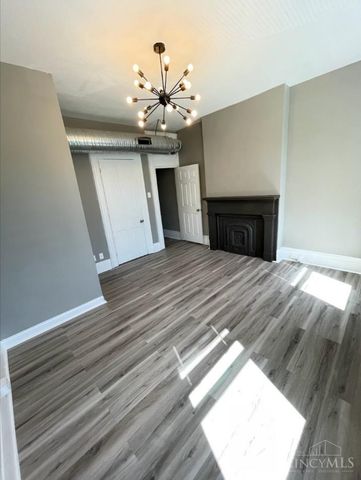 462 Dayton Street, Cincinnati, OH 45214