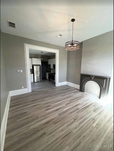 462 Dayton Street, Cincinnati, OH 45214
