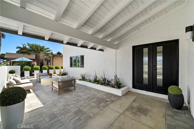 9162 Brabham Drive, Huntington Beach, CA 92646