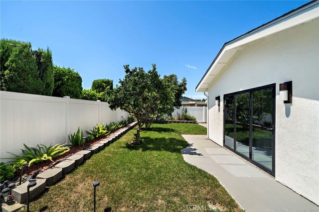 9162 Brabham Drive, Huntington Beach, CA 92646