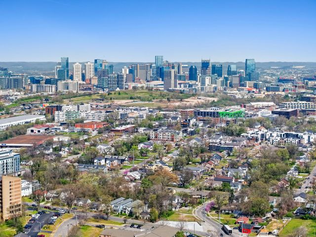 1726 Martin St, Nashville, TN 37203
