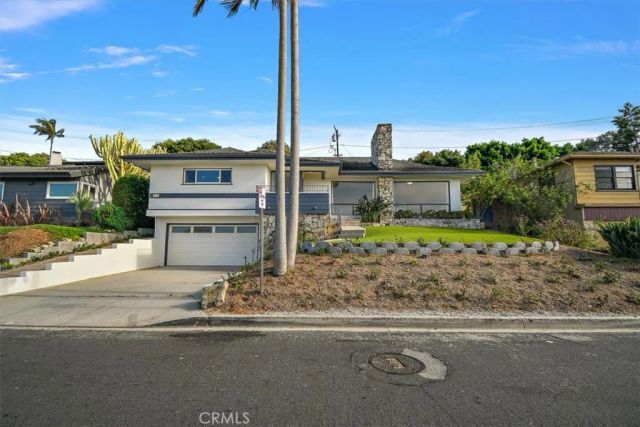 312 Avenida Atezada, Redondo Beach, CA 90277