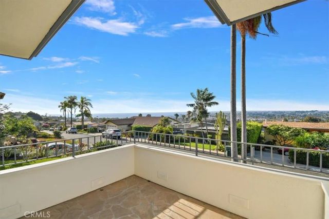 312 Avenida Atezada, Redondo Beach, CA 90277