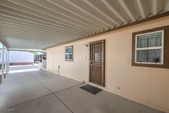 581 Montecito Drive, Pahrump, NV 89048