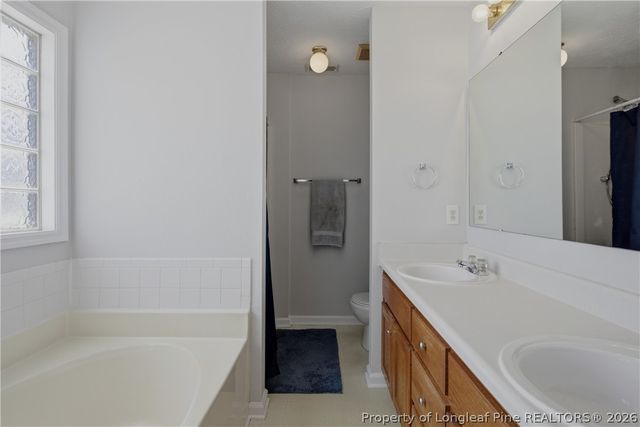 5335 Heather Street, Hope Mills, NC 28348