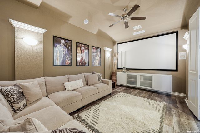 7515 McKinney, San Antonio, TX 78254