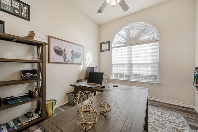 7515 McKinney, San Antonio, TX 78254